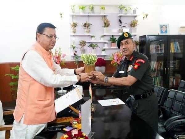 Uttarakhand Lt Gen Ns Raja Subramani Meets Cm Pushkar Singh Dhami